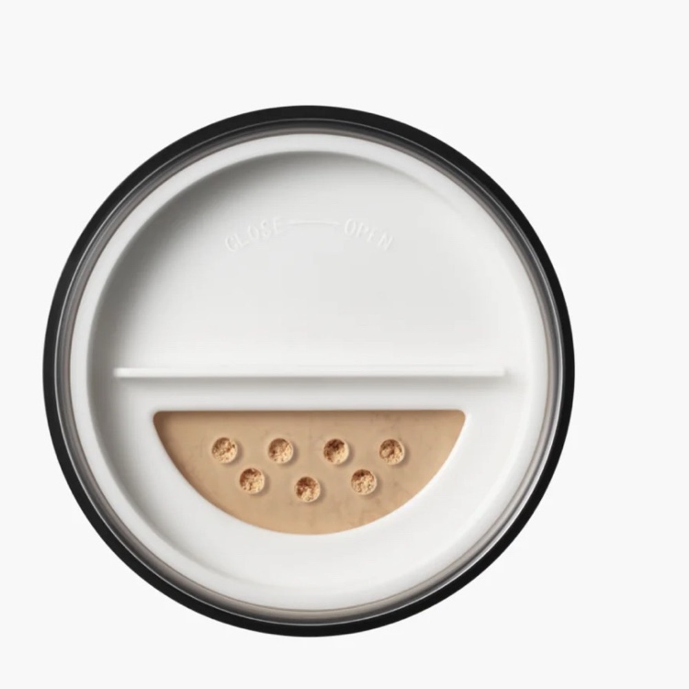 MILK-Pore Eclipse Matte Translucent Setting Powder-Medium - Picture 6 of 7